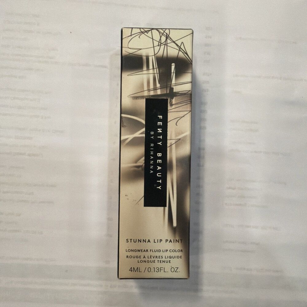Fenty Beauty by Rihanna Stunna Lip Paint Longwear Fluid Lip Color Undefeated